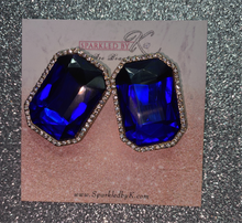 Load image into Gallery viewer, Square Navy Crystal Stud
