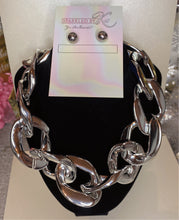 Load image into Gallery viewer, Silver chain link necklace with silver ball studs
