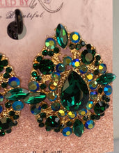 Load image into Gallery viewer, Green Rhinestone Tear drop Earrings
